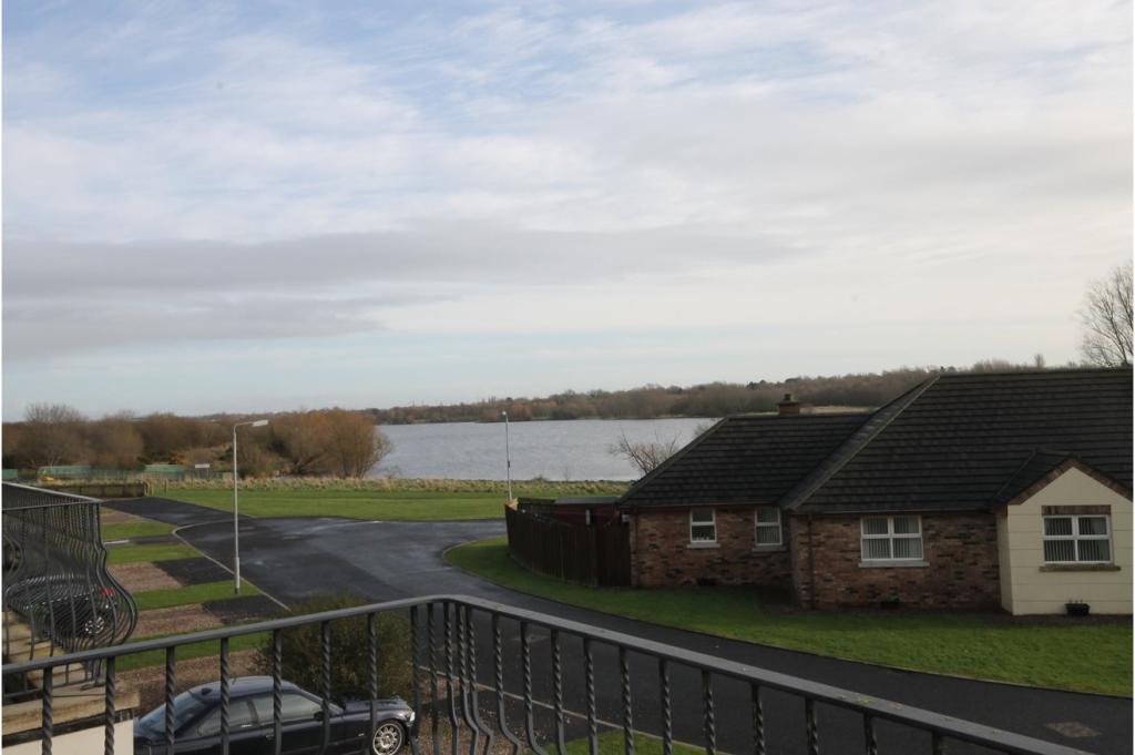 Lakelands Craigavon Luaran gambar